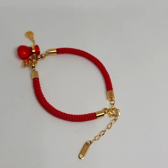 Lucky Red String bracelet - Picture 2 of 2